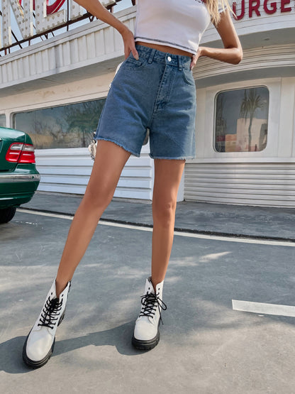 FATIMA | Rock jouw zomerse look met deze high waist denim short!