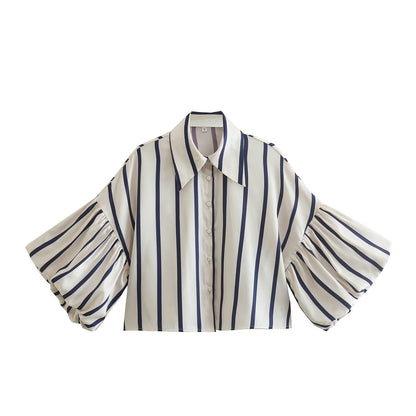 VLINDER | Gestreepte Blouse met Pofmouwen – Stijlvolle Statement Top