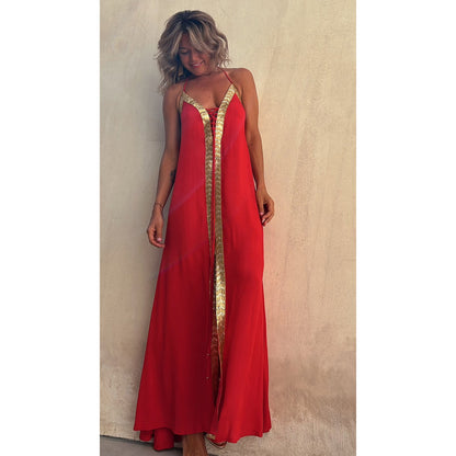 LIV | Maxi Jurk met Gouden Details – Zomerse Elegantielook