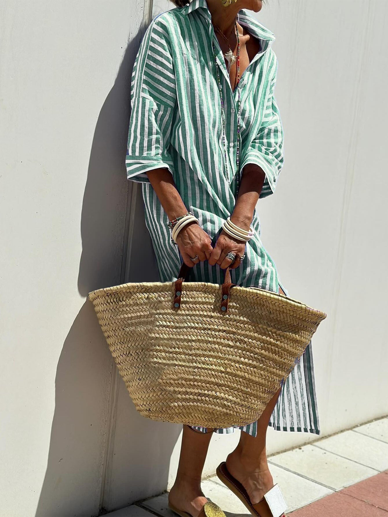 LINNE | Gestreepte Oversized Shirtjurk – Zomerse Damesjurk met Knoopsluiting en Split