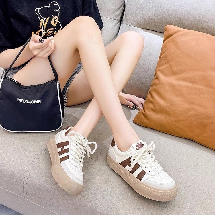 TESSA | Trendy Witte Sneakers – Voor Elke Dag en Elke Look