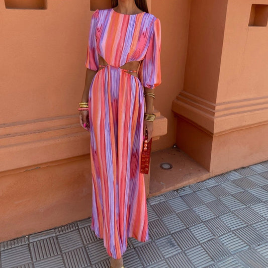RENATA | Tie-Dye Maxi Jurk met Cut-Out Rugdetail – Zomerse Eyecatcher
