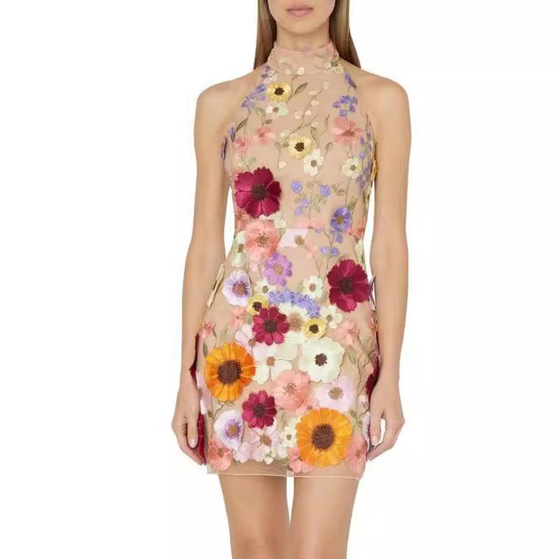 IZIA | Bloemen Mini Jurk met Hoge Hals – Luxe Zomerjurk met 3D Bloemenprint voor Dames