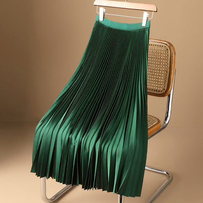LISSE | Satin Elegance Plissé Rok – Glanzende Statement Skirt